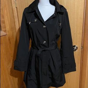 London Fog Trench rain dress Coat w rem hood